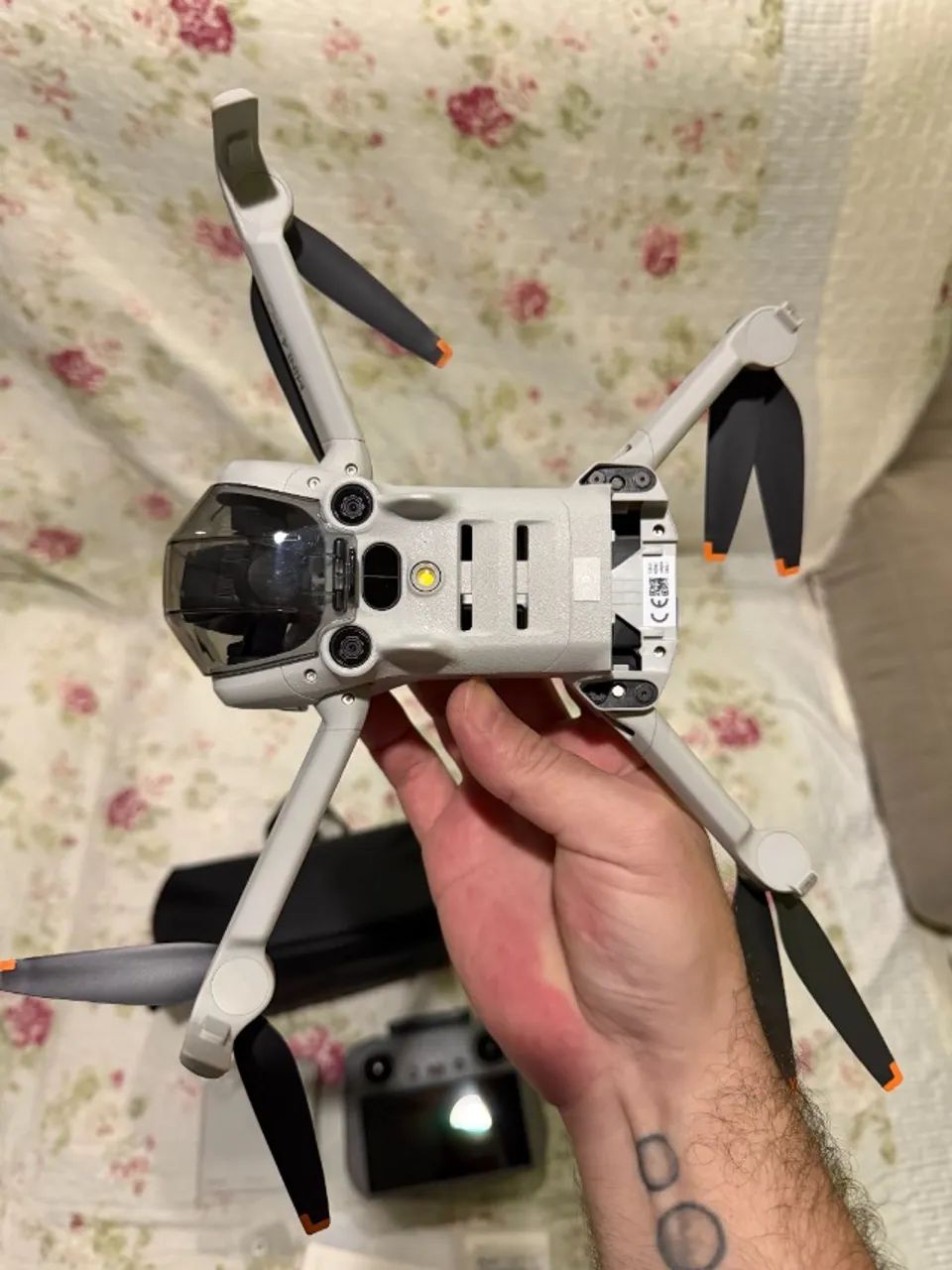 Vendo Drone DJI Mini 4 Fly More Combo - Foto 3