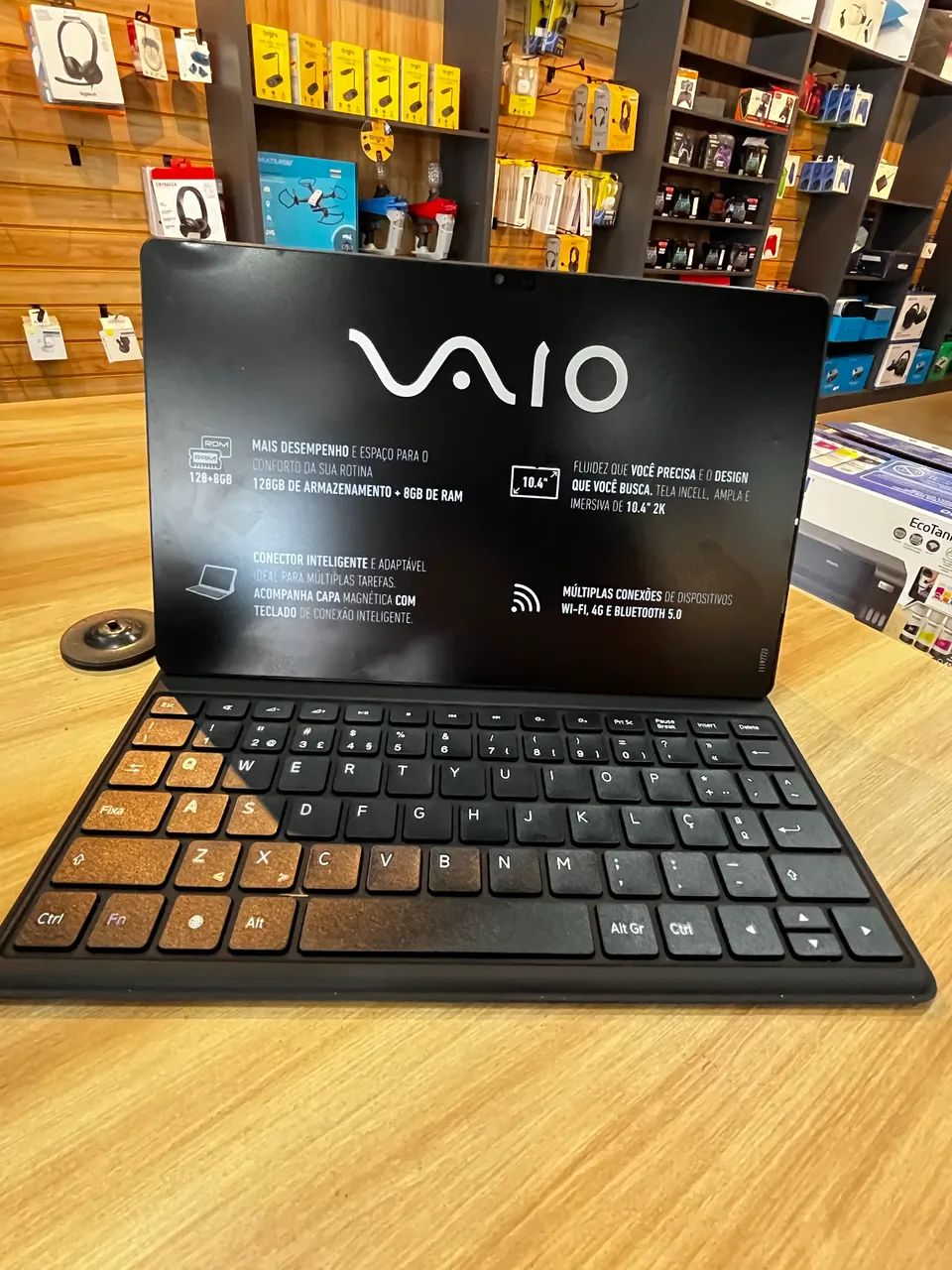 TABLET VAIO COM TECLADO E CAPA MAGNÉTICA 
