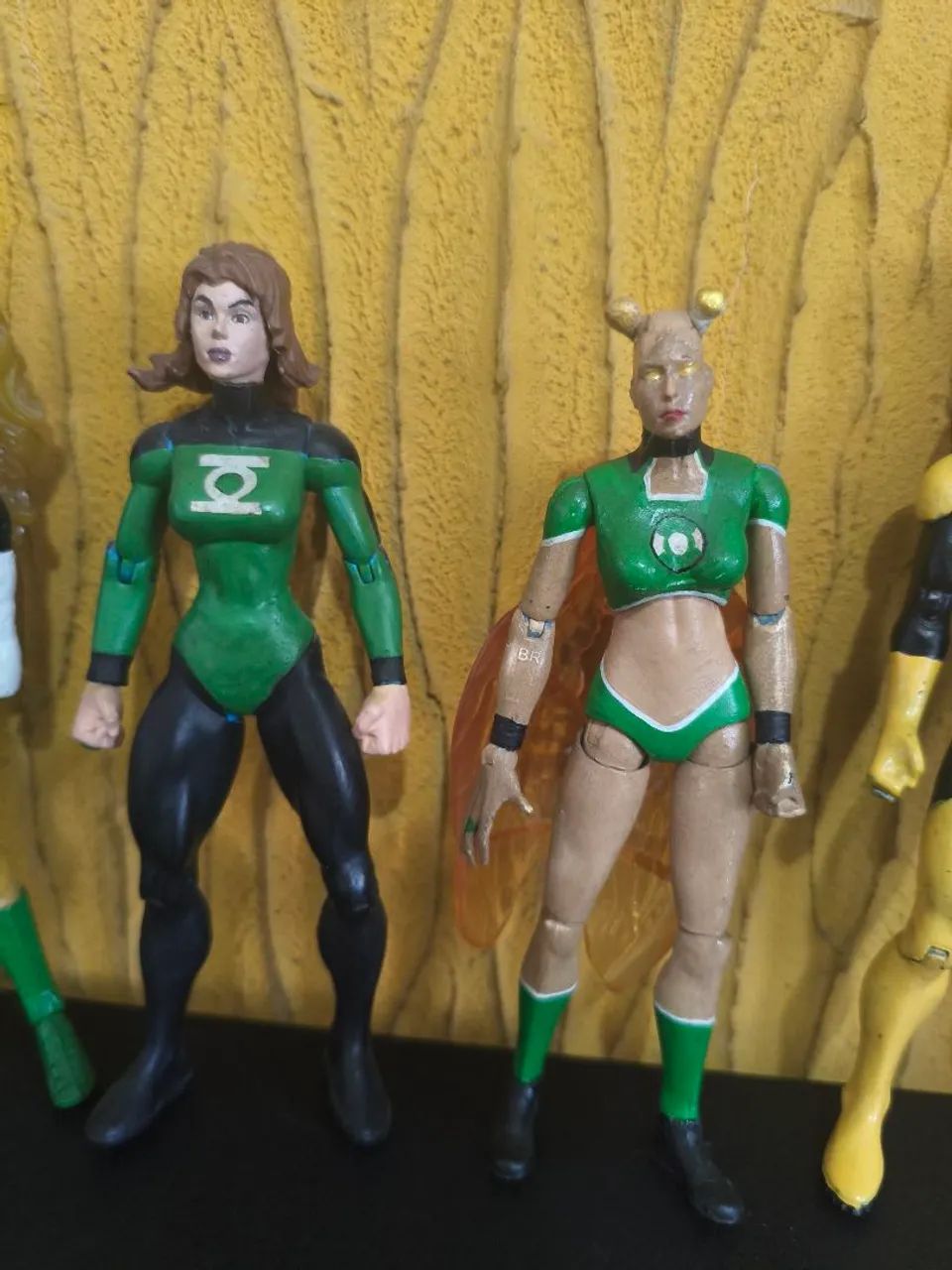 DC DIRECT - Lote de Lanternas Verdes e Amarelos Customs - Foto 3