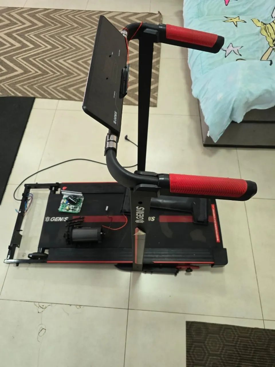 Esteira ergométrica com defeito - Foto 2