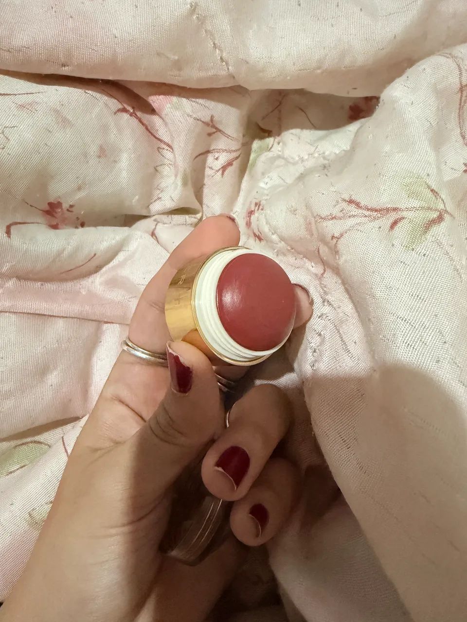 Blush cream merit