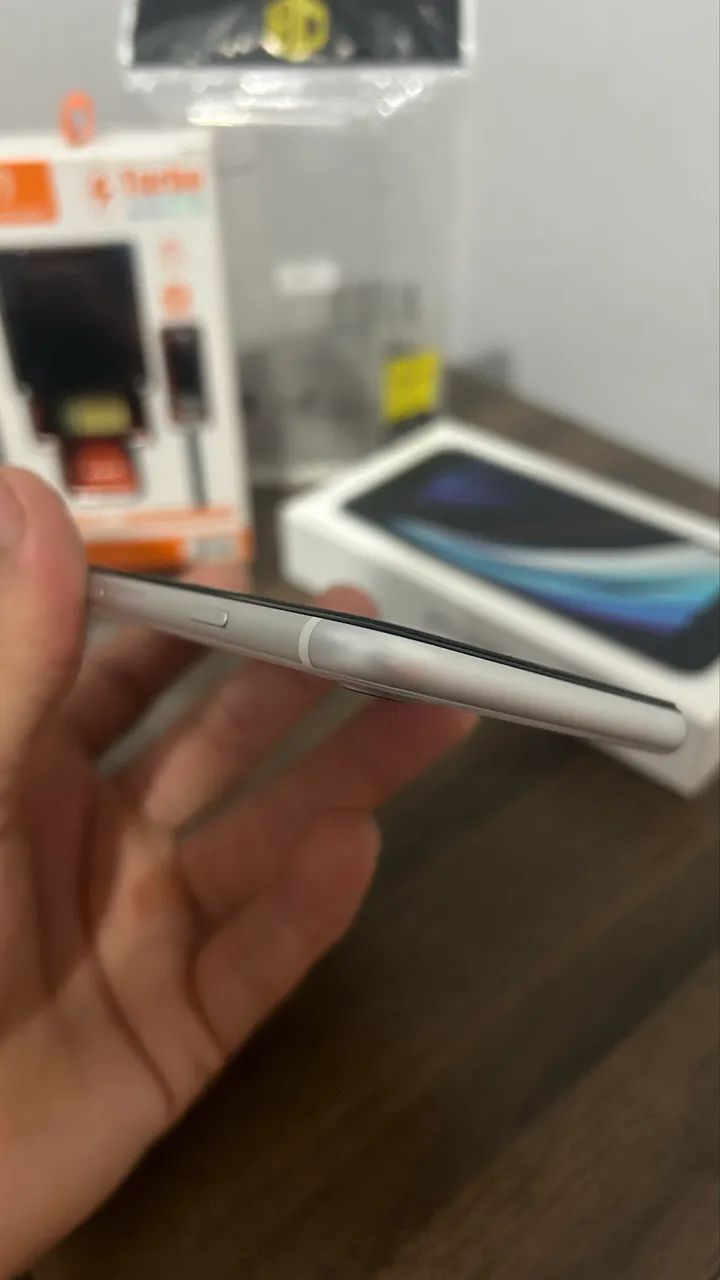 iPhone SE 2 geração 64gb - Foto 4