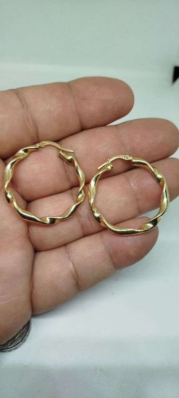 Brincos Argola Ouro18k, 3,5 cm diâmetro, oco. - Foto 5