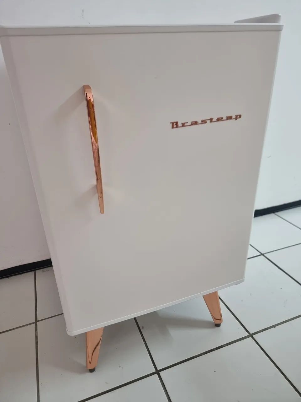 FRIGOBAR BRASTEMP RETRÔ 76L