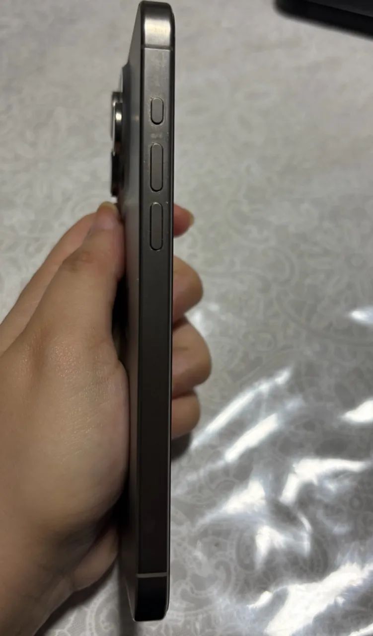 iPhone 15 pro max 256  - Foto 3