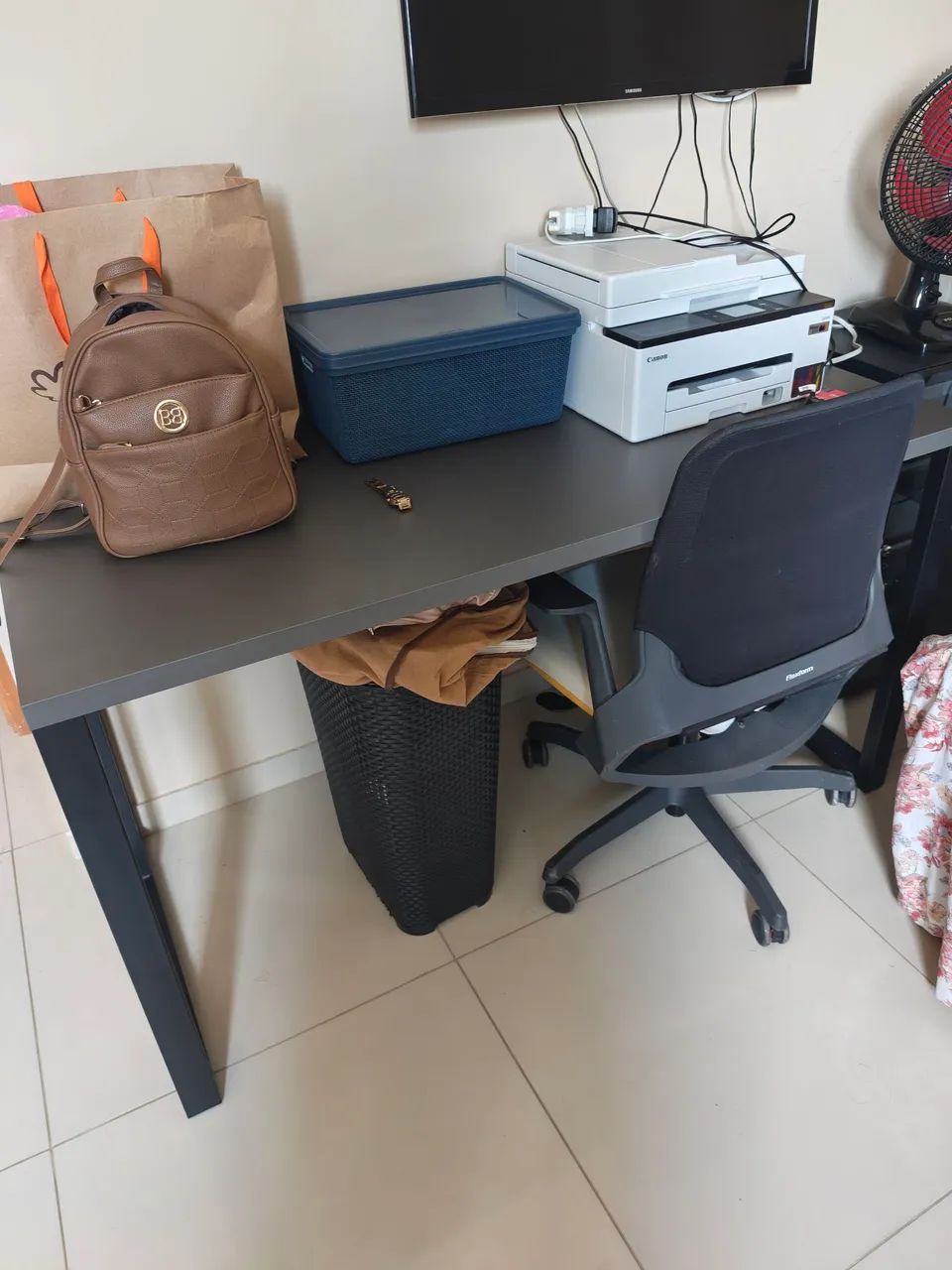 Mesa com cadeira - Foto 3