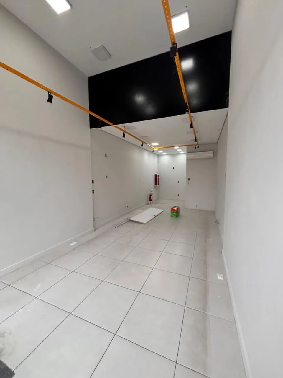 SALA COMERCIAL LOCAÇÃO BALNEÁRIO CAMBORIÚ 