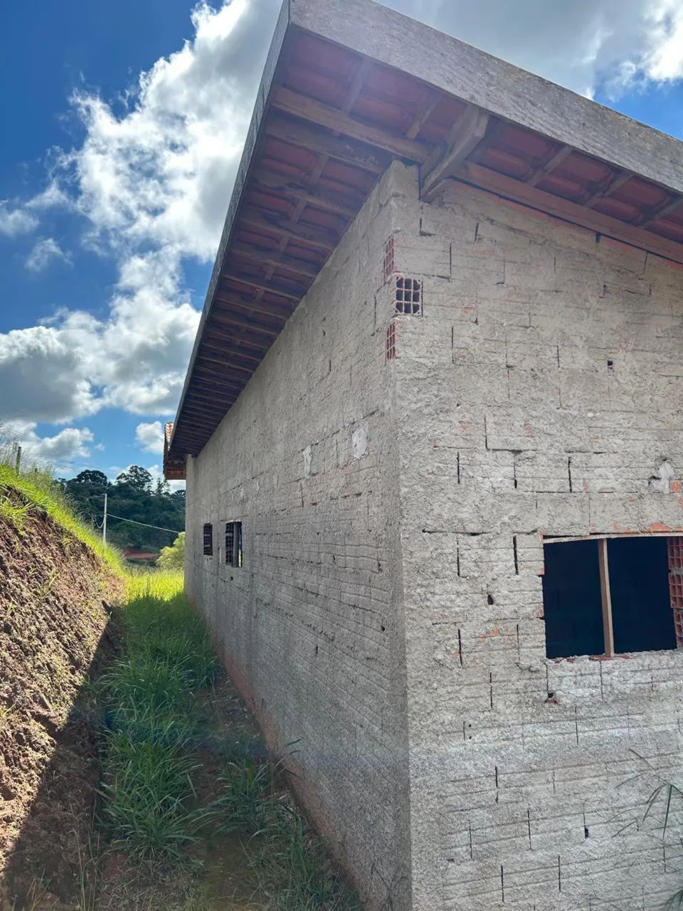 Chácara - FAÇO PARCELADO!!! - Descrição: casa em construção Atibaia 1000 m2 - Foto 5