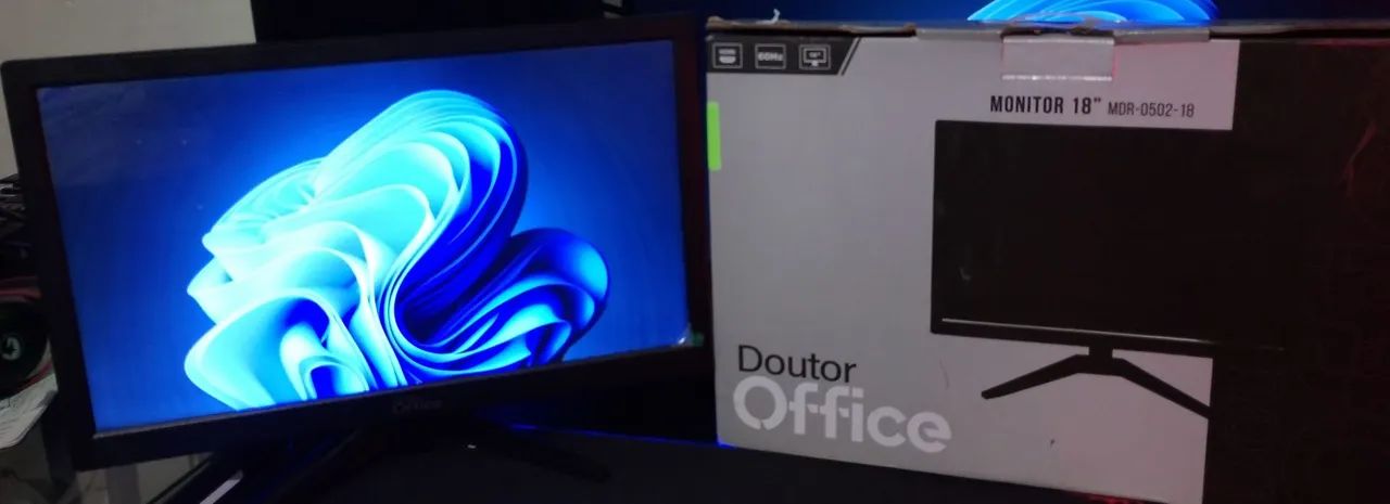 Monitor Doutor office 18 polgd HDMI e VGA 
