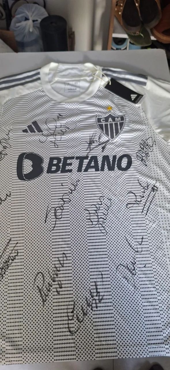 CAMISA ORIGINAL AUTOGRAFADA DO ATLÉTICO MINEIRO  - Foto 3