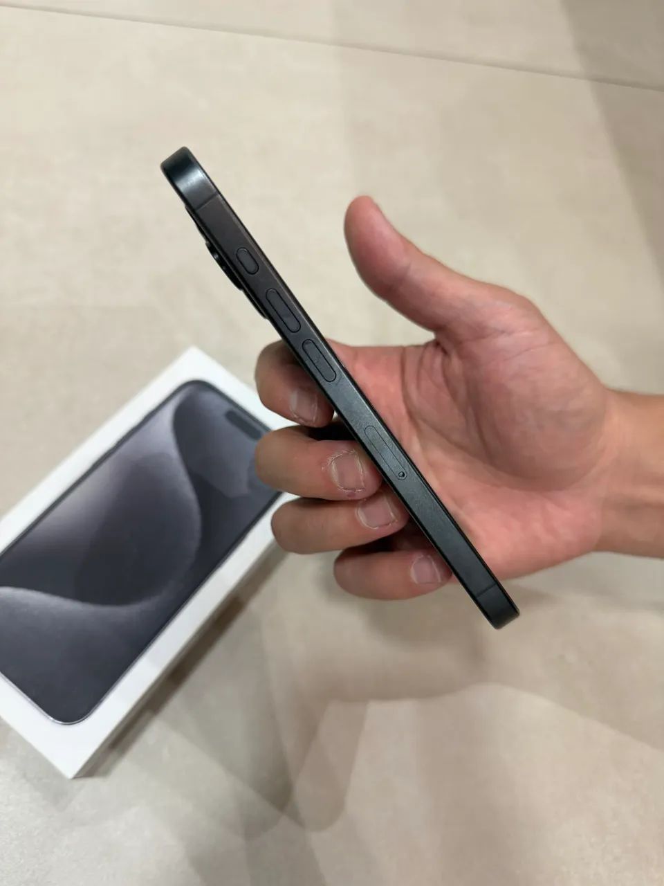 iPhone 15 Pro | 128GB | Titânio Preto - Foto 3