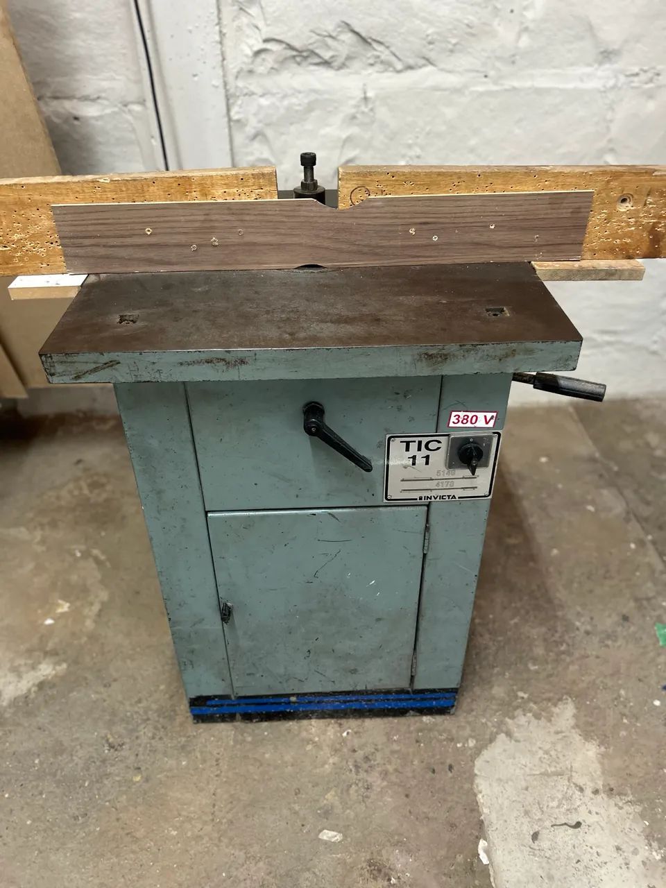 Tupia de Bancada Invicta 700×700 - Completa c/ Fresas - Foto 3