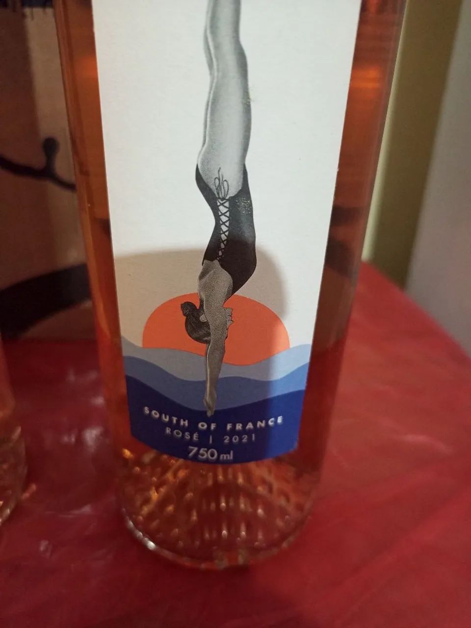 Vinho Hampton water Bon Jovi  - Foto 2