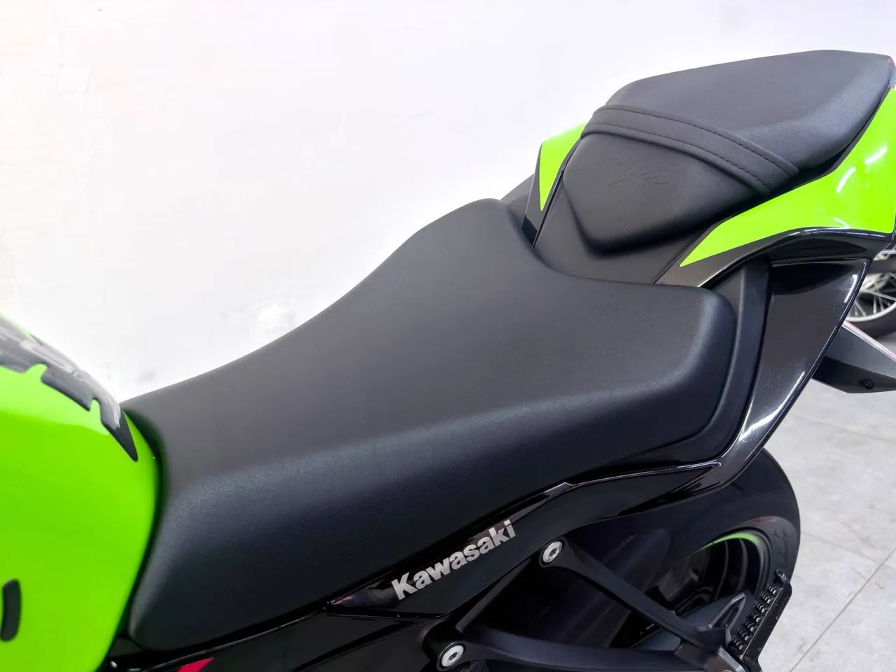 Kawasaki Zx-6r 636cc 2023 - 1519579251 | OLX