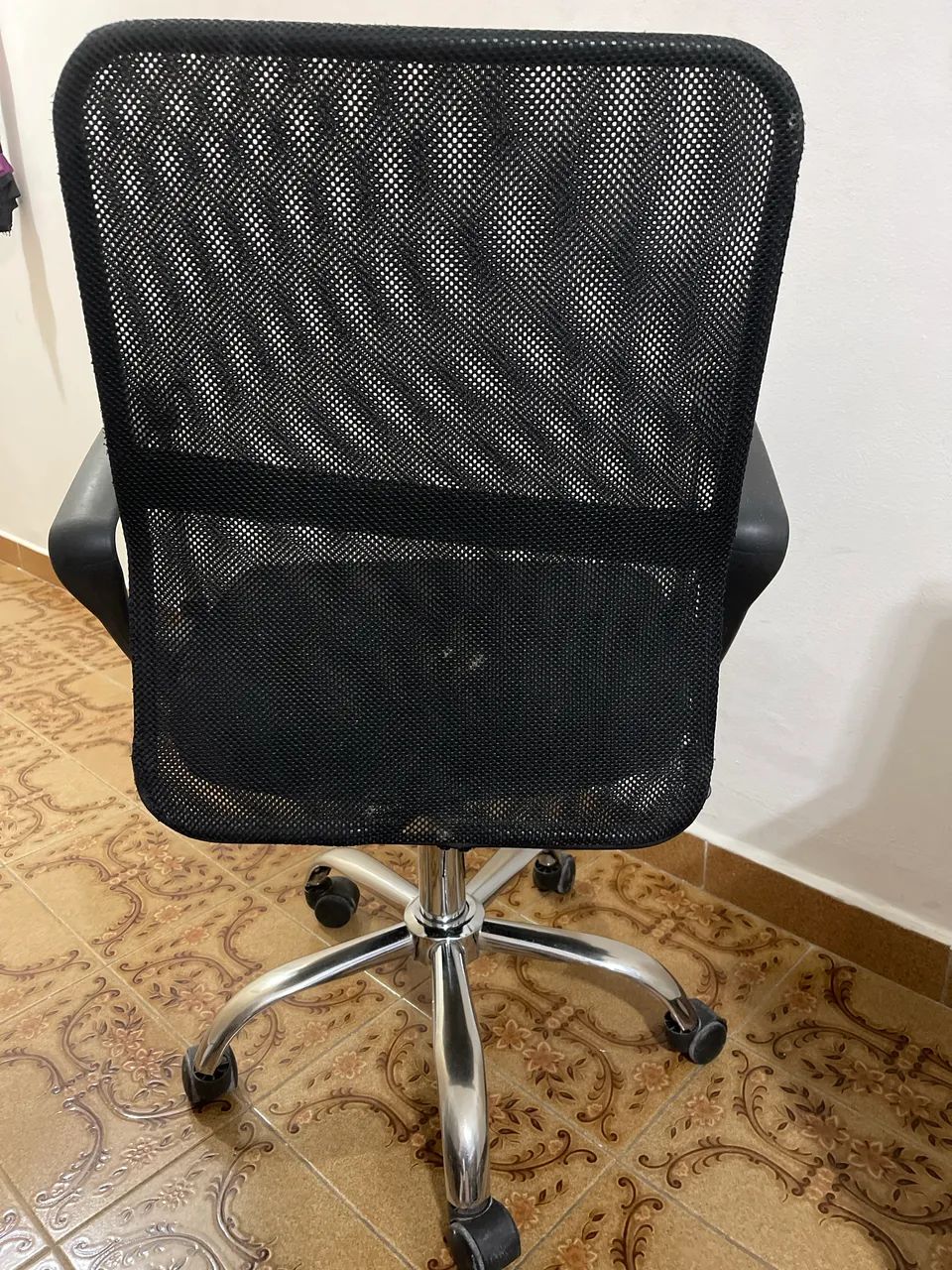 Cadeira para Escritório Preta.  - Foto 4