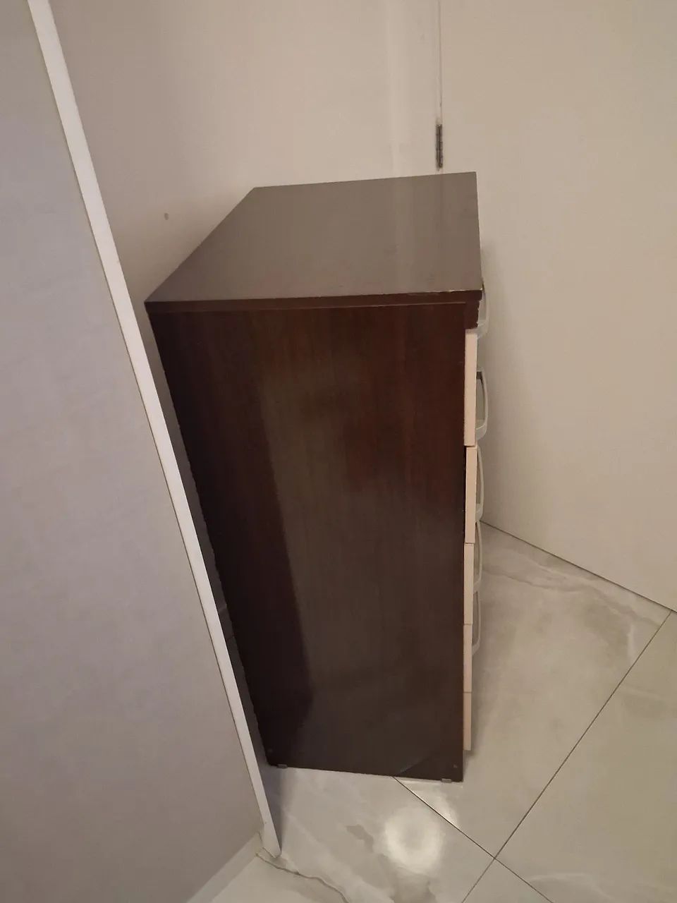 COMODA 5 GAVETAS AMPLAS - Foto 4