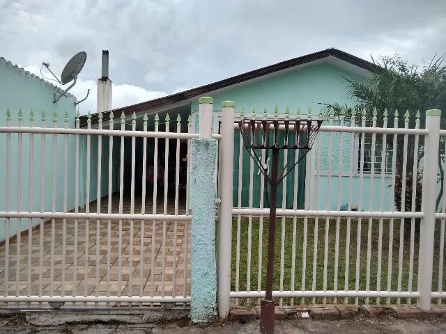 Casa em Campo Largo Pr,  com 3 quartos. 