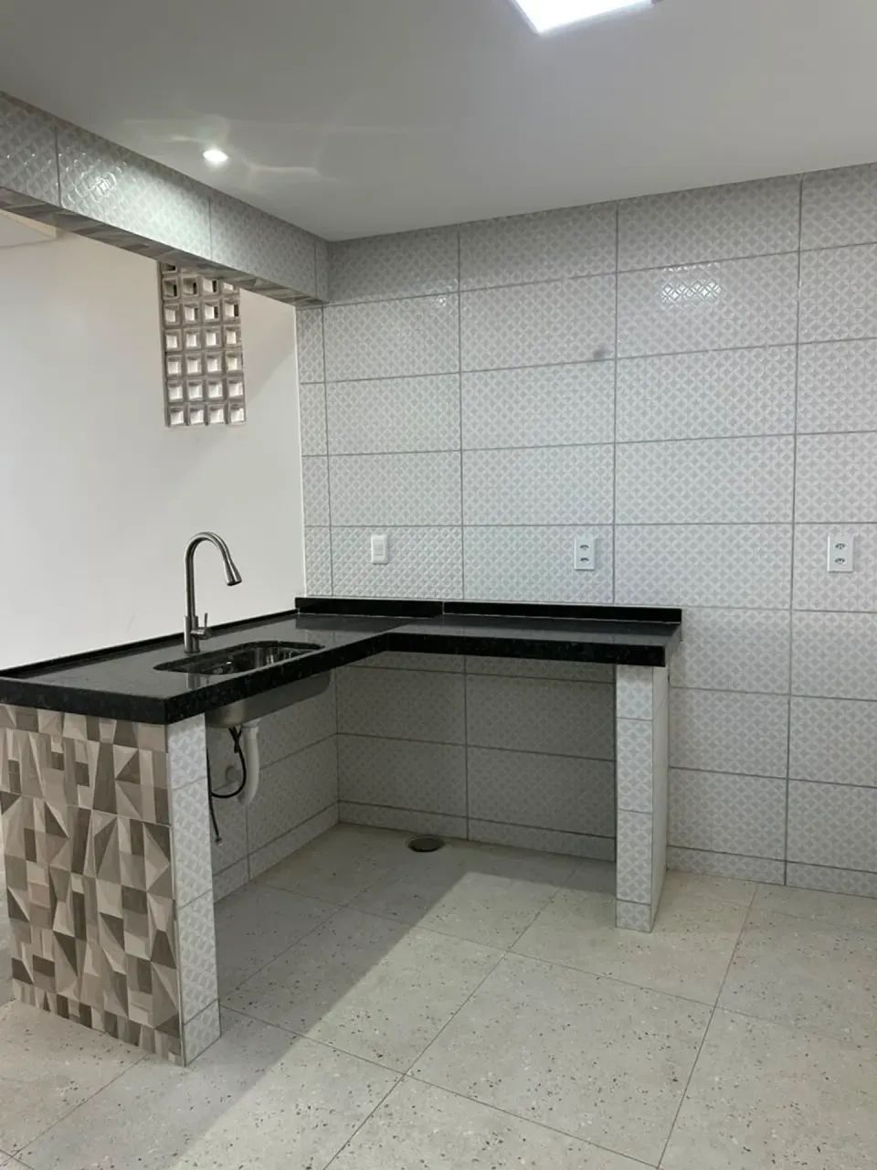 Imóvel para aluguel possui 100 metros quadrados em Poço - Maceió - AL - Foto 3