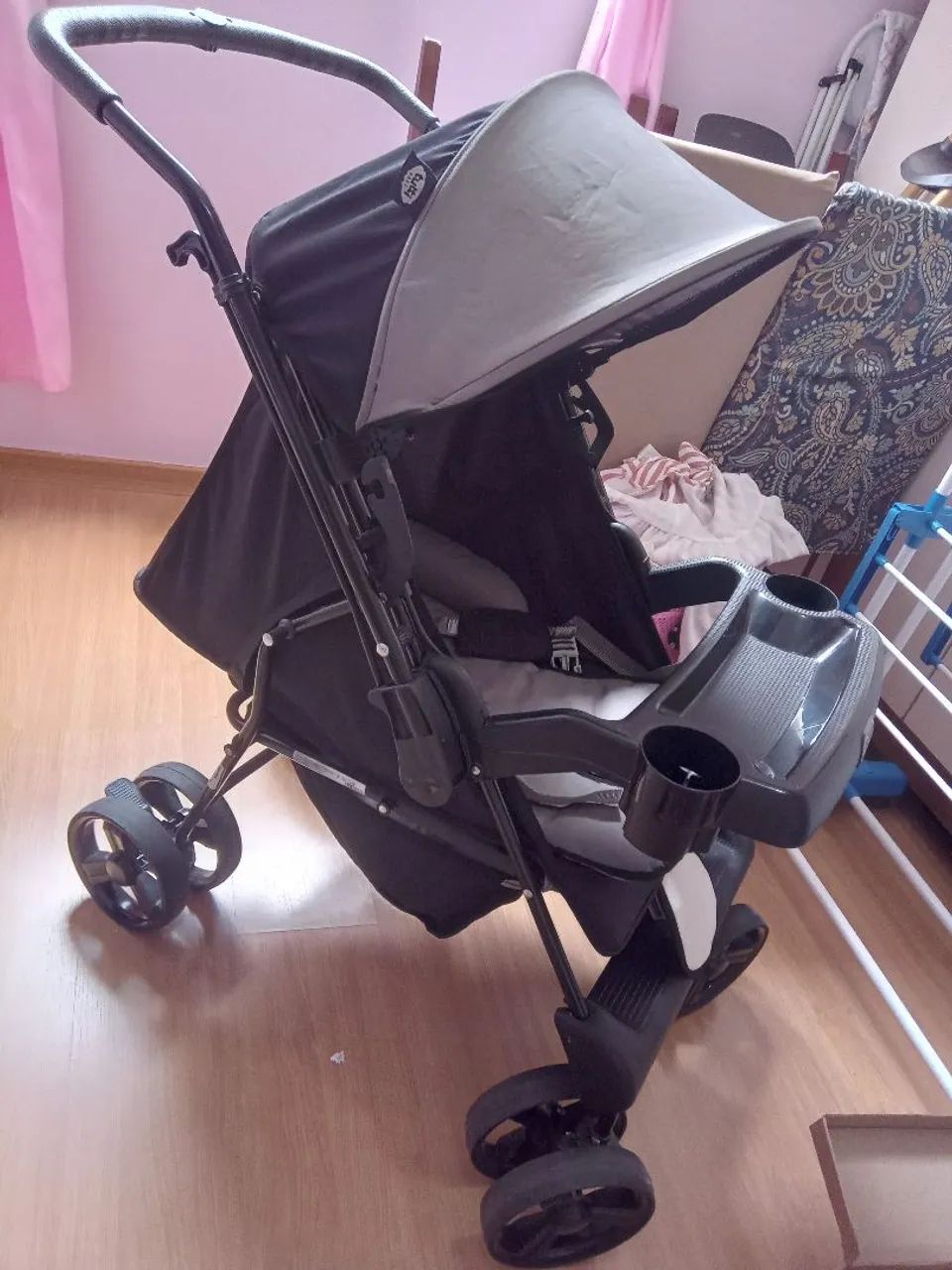 Kit carrinho de bebê e bebê conforto - Foto 2