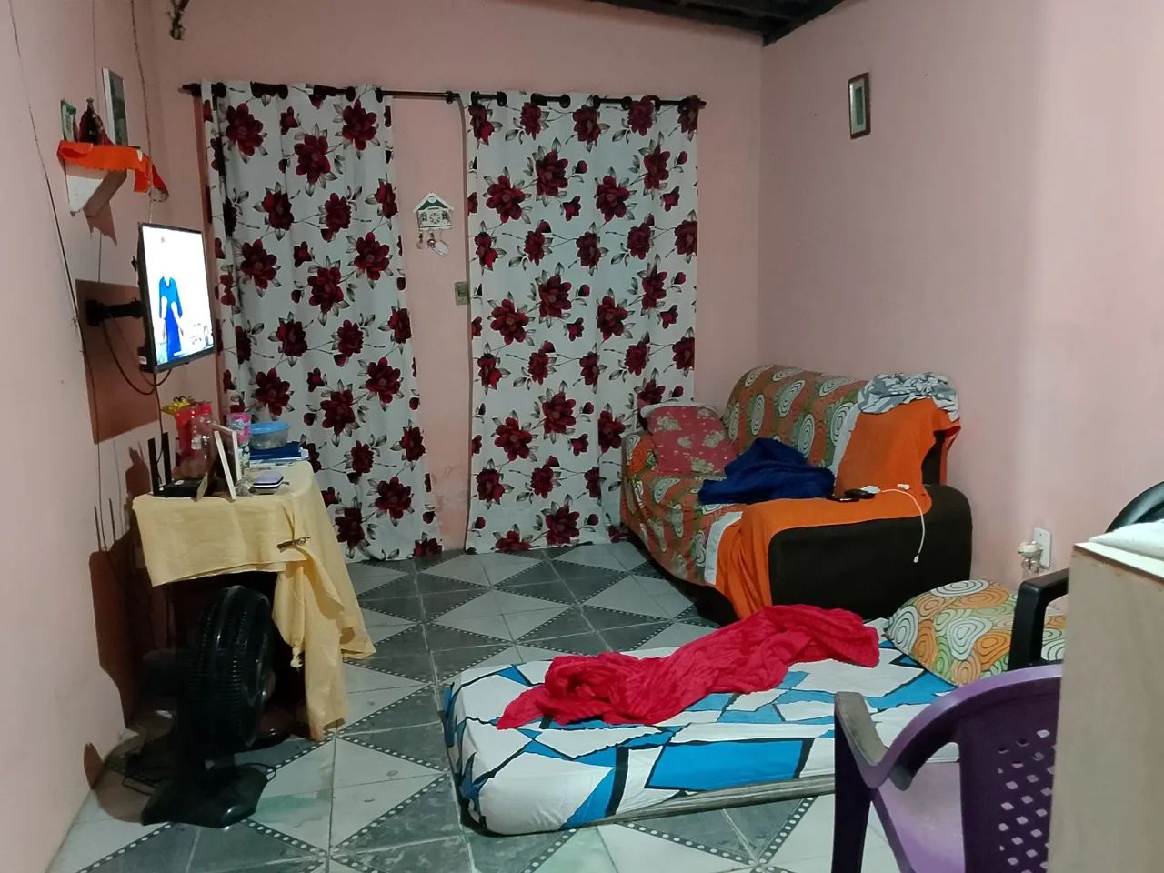 Casa média com ponto comercial  - Foto 5