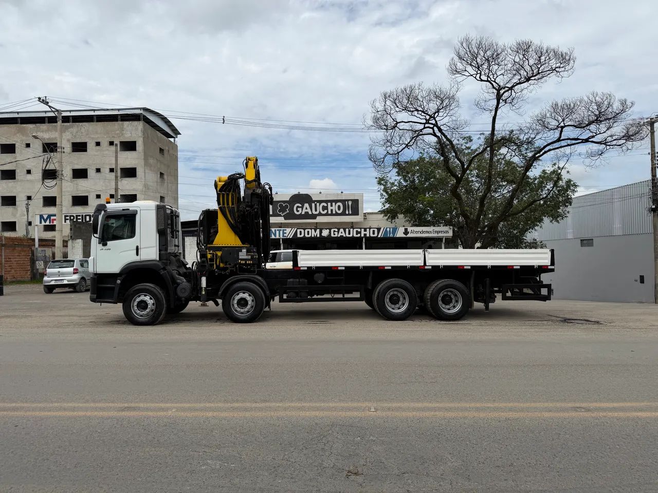 Caminhão munck 60.000 fly gibe estado de novo, OPORTUNIDADE  - Foto 11