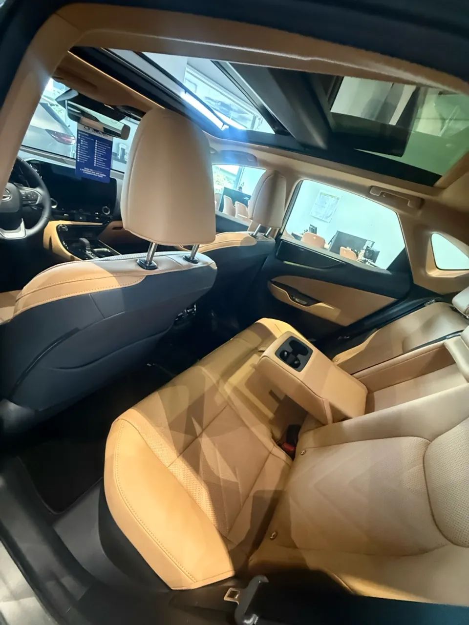 Lexus NX-450h+ AWD 2.5 16V Aut. (Híbrido), foto 19 de 19