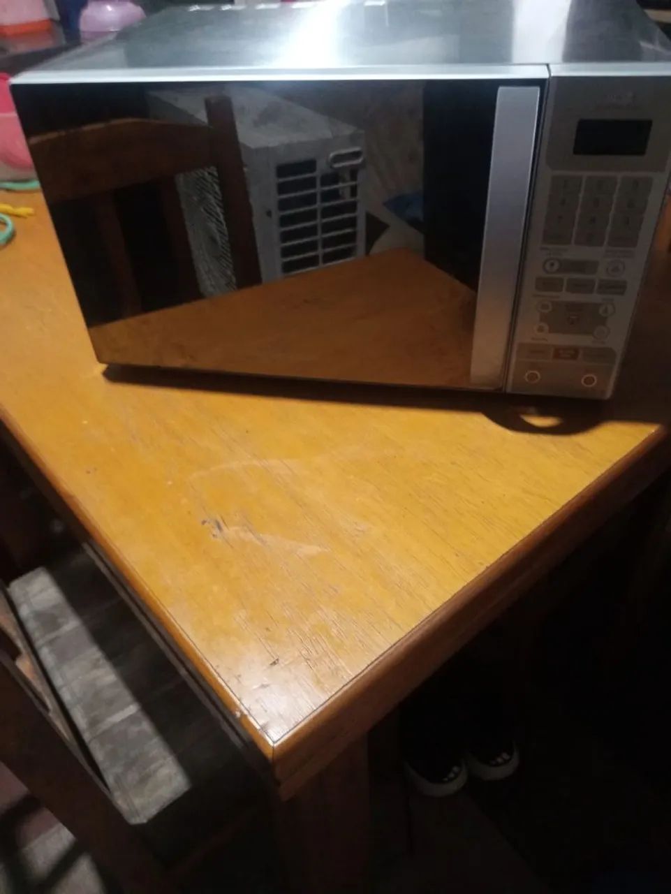 Micro-ondas inox com dourador Brastemp 30 litros