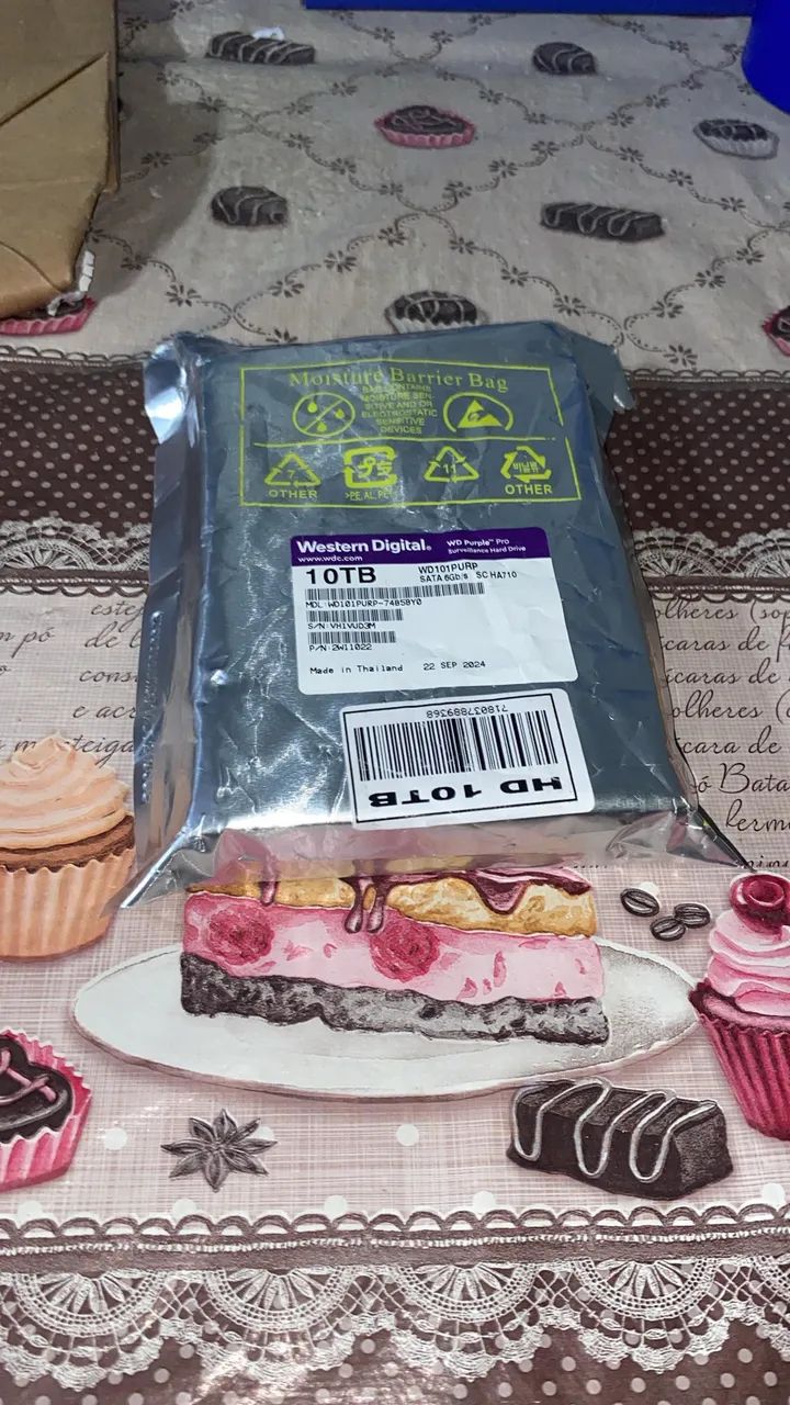 HD Western Digital WD Purple Pro.         duas unidades lacradas 