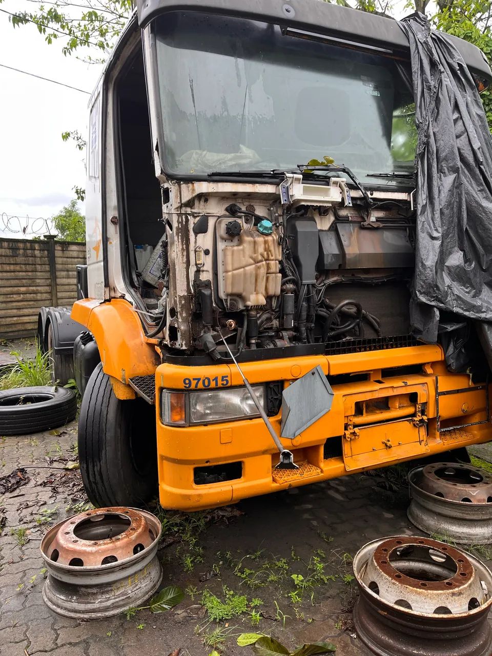 Iveco eurotech para retirada de peças - Peças para caminhões - Ponta da  Praia, Santos 1471724289 | OLX