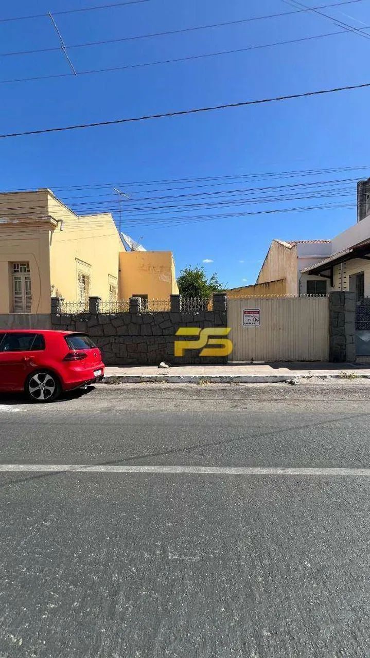 Área de Esquina com Casa e Pontos Comerciais à Venda no Centro de Patos  PB - Foto 3