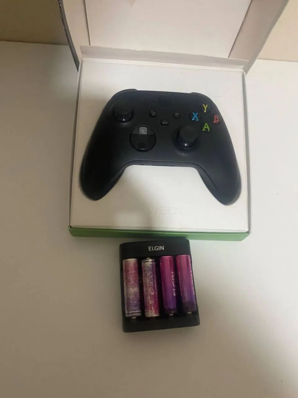 Controle Xbox séries s com caixa e pilhas  - Foto 2