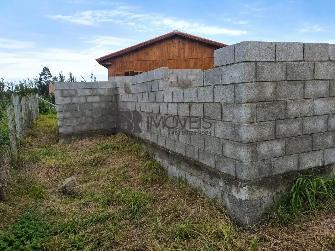 Venda - Terreno com Casa em Construção | Sambaqui - Foto 5