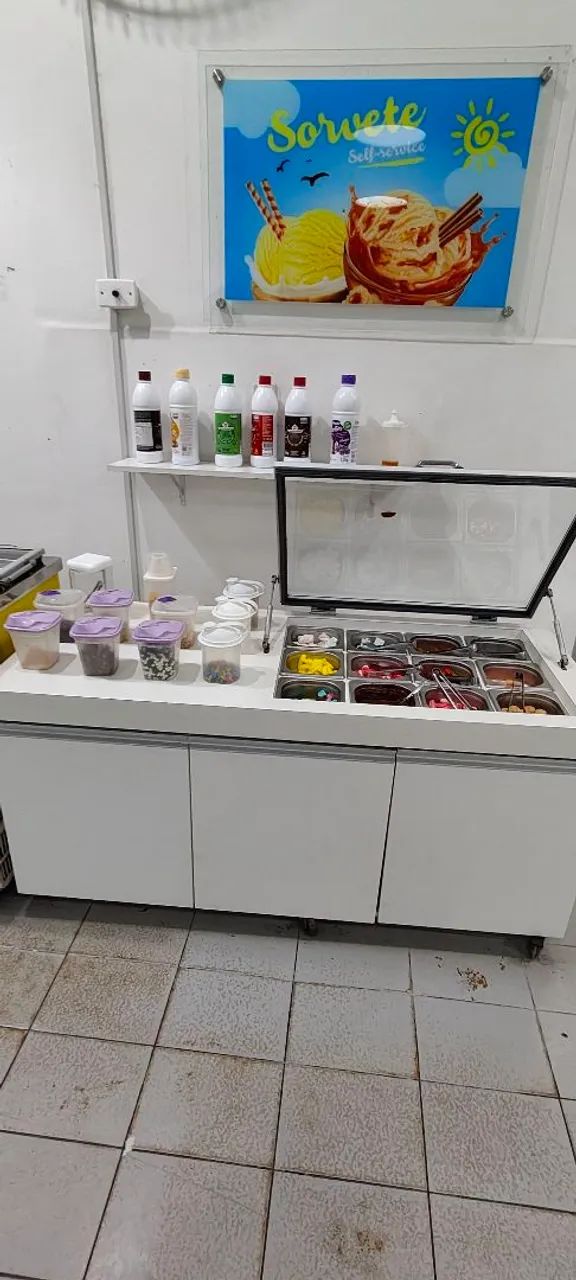 Balcão Expositor e Armazenagem 