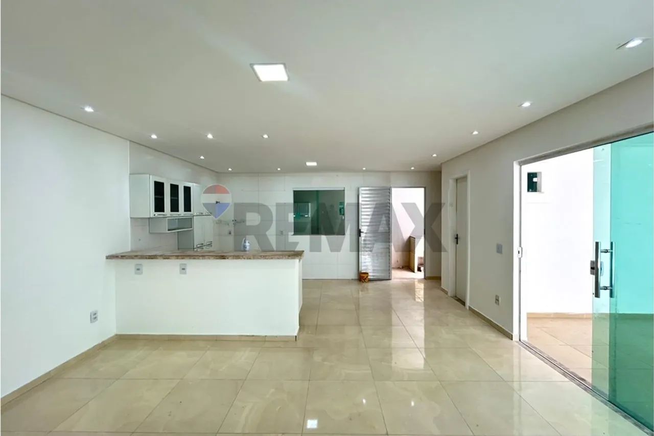 Alugo casa com 3/4 em condomínio - Foto 5