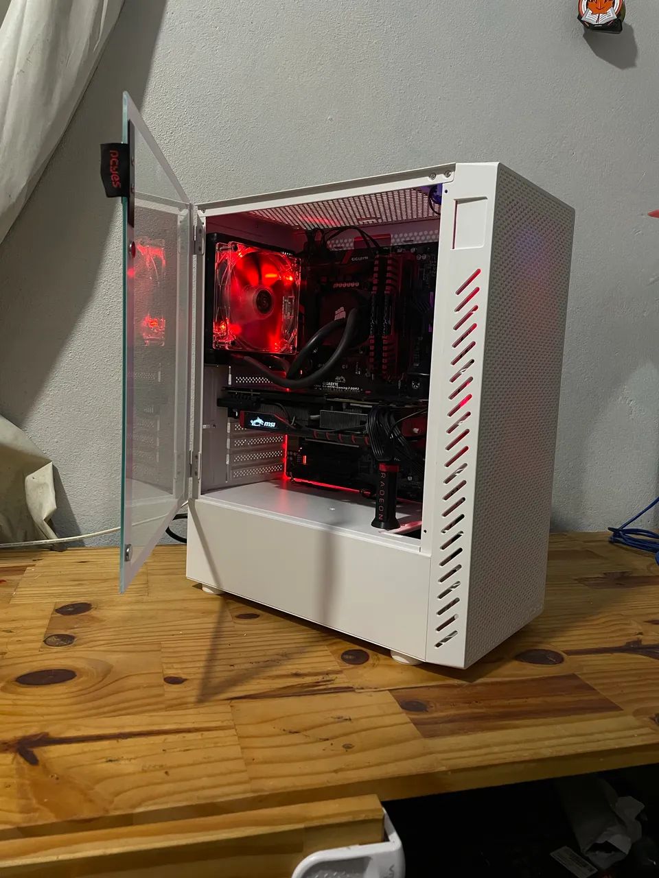 PC Gamer i7-6700K R9 390X 8GB SSD 240GB RAM 16GB DDR3 CORSAIR