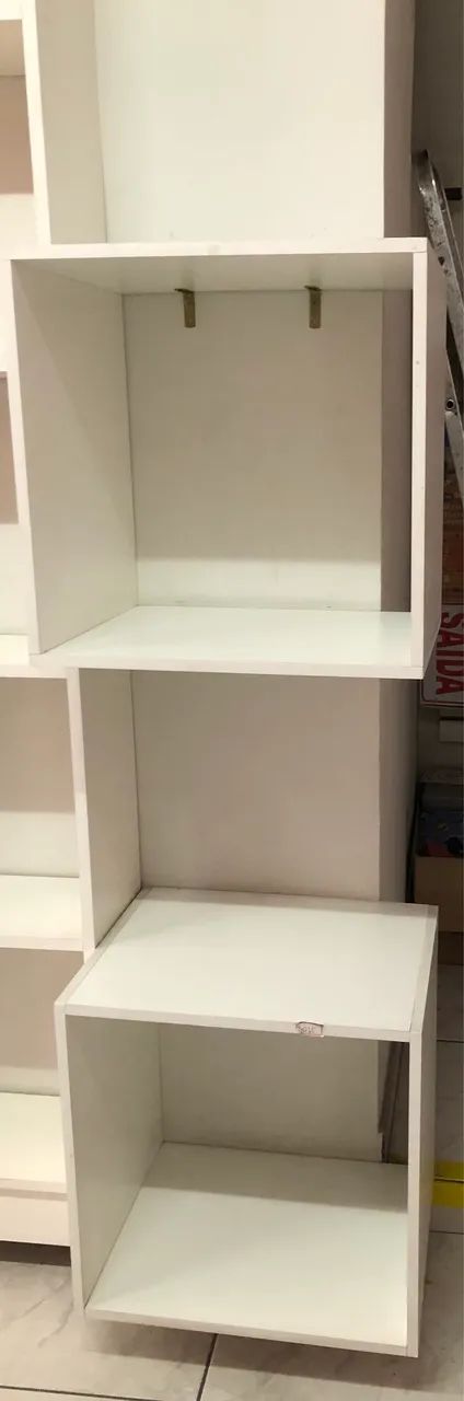 Móveis de comércio 
