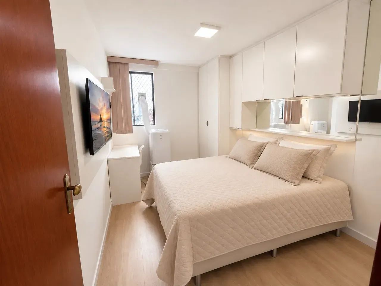 APARTAMENTO MOBILIADO | MANAIRA