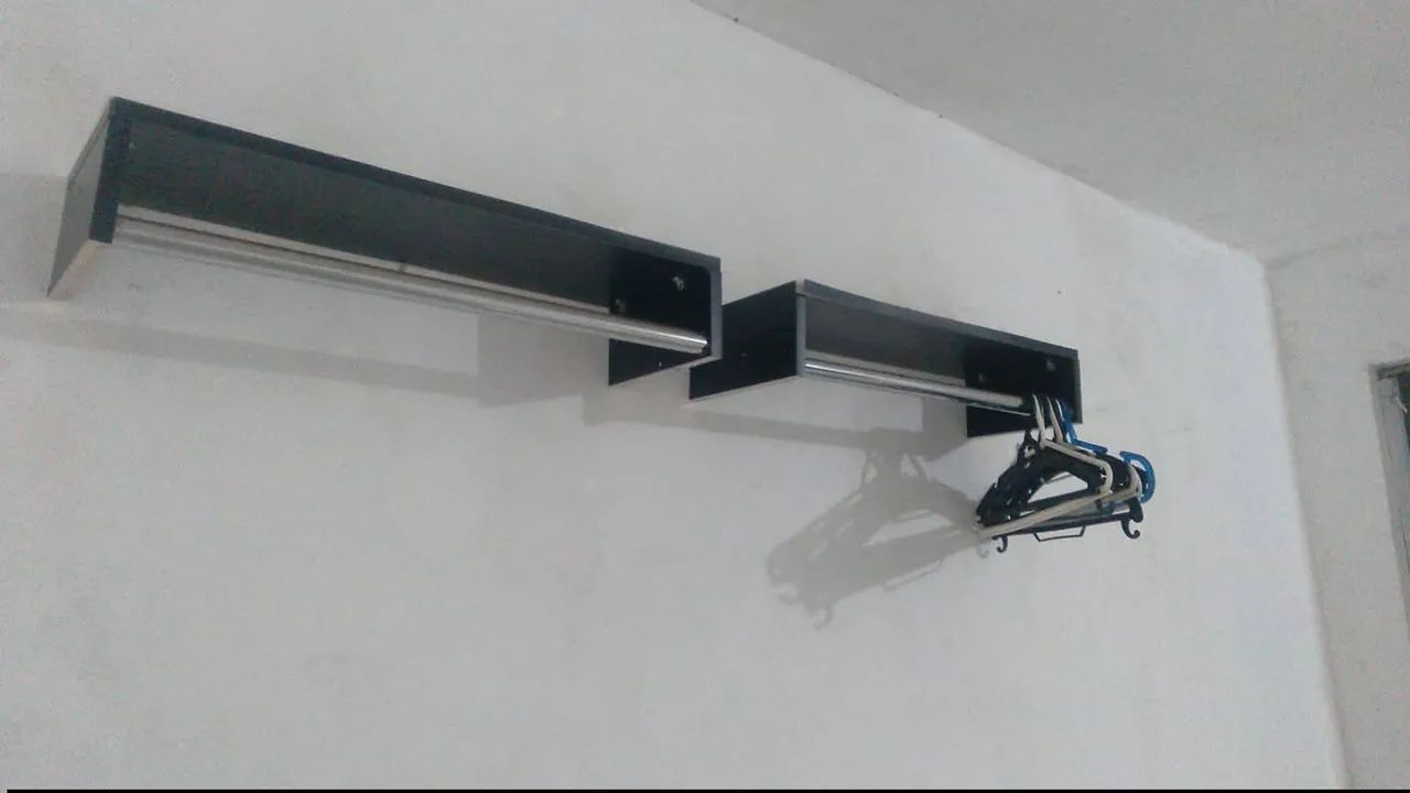 Vendo 2 Cabideiros  - Foto 2