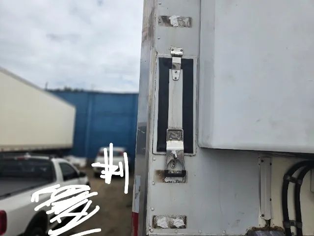 Carreta frigorífico ibipora/16/17 aparelho SLX 400 - Foto 9