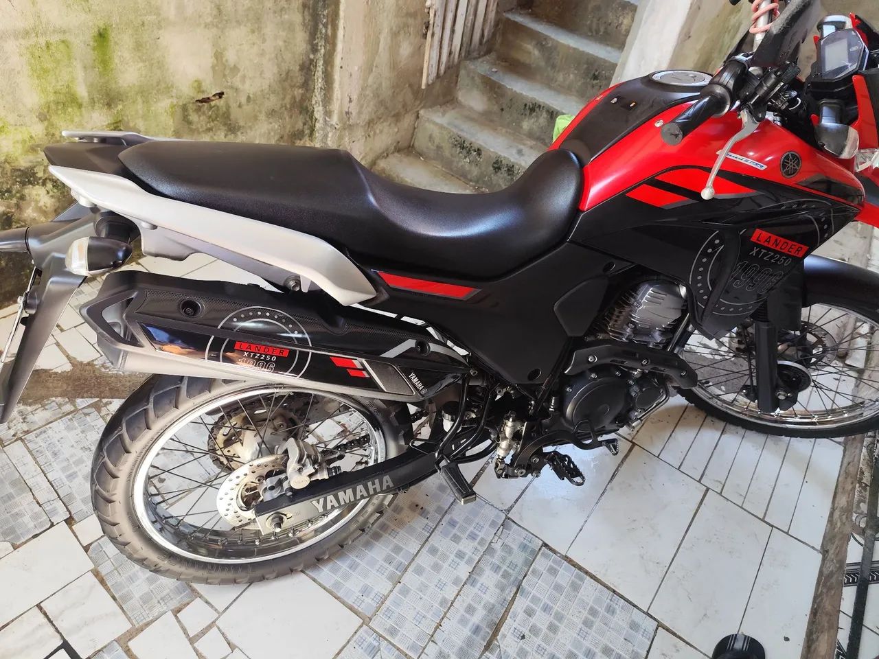 Lander 250 XTZ  - Foto 4