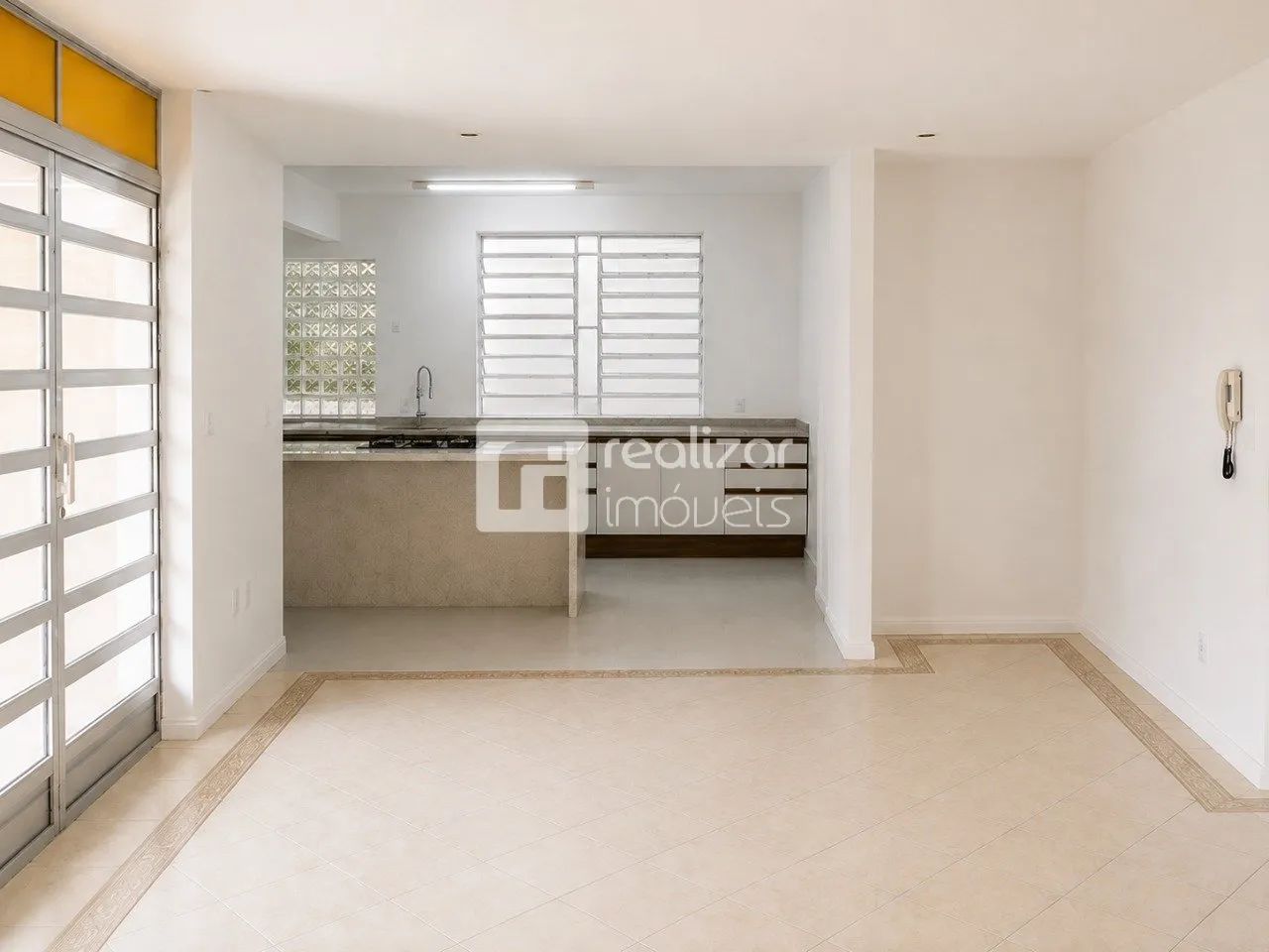 Casa com 6 dormitórios no Agronômica - Foto 4