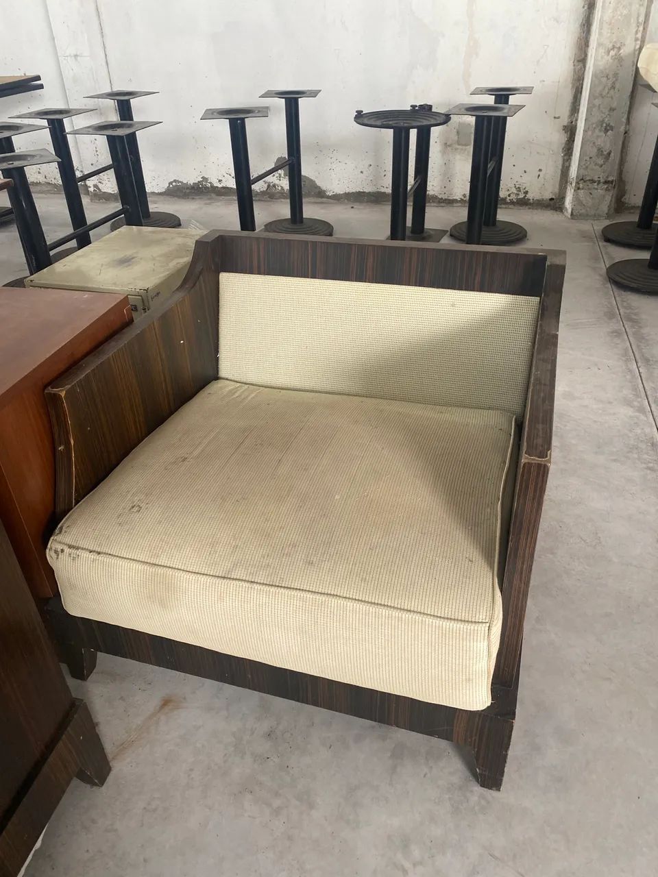 Poltronas almofadadas