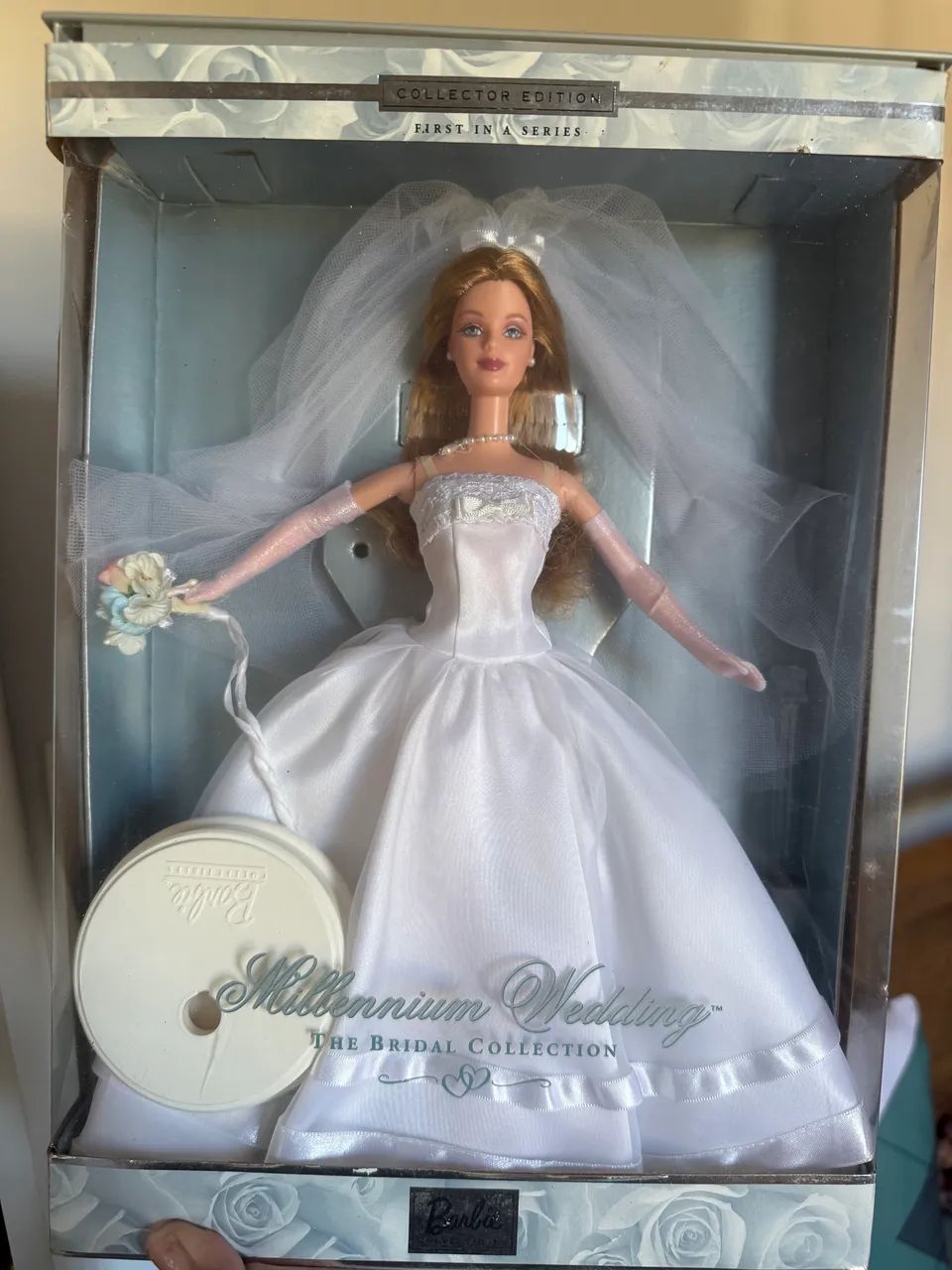 Boneca Barbie Millennium Wedding Noiva  - Foto 3