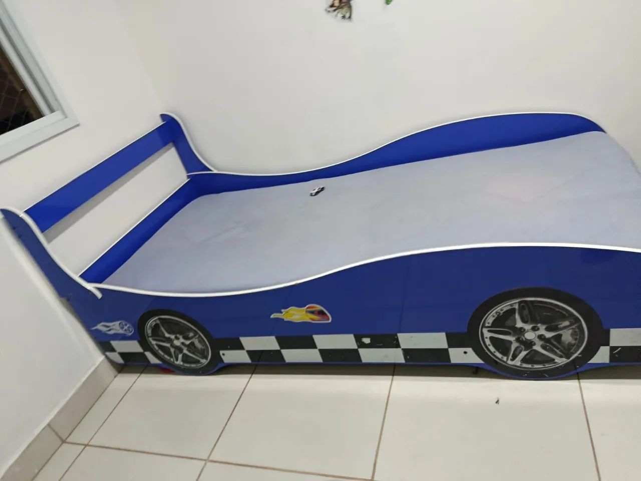 Vende se cama infantil modelo carro - Foto 2