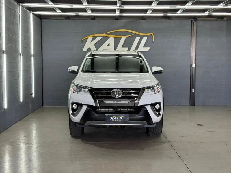 Toyota Hilux 2019