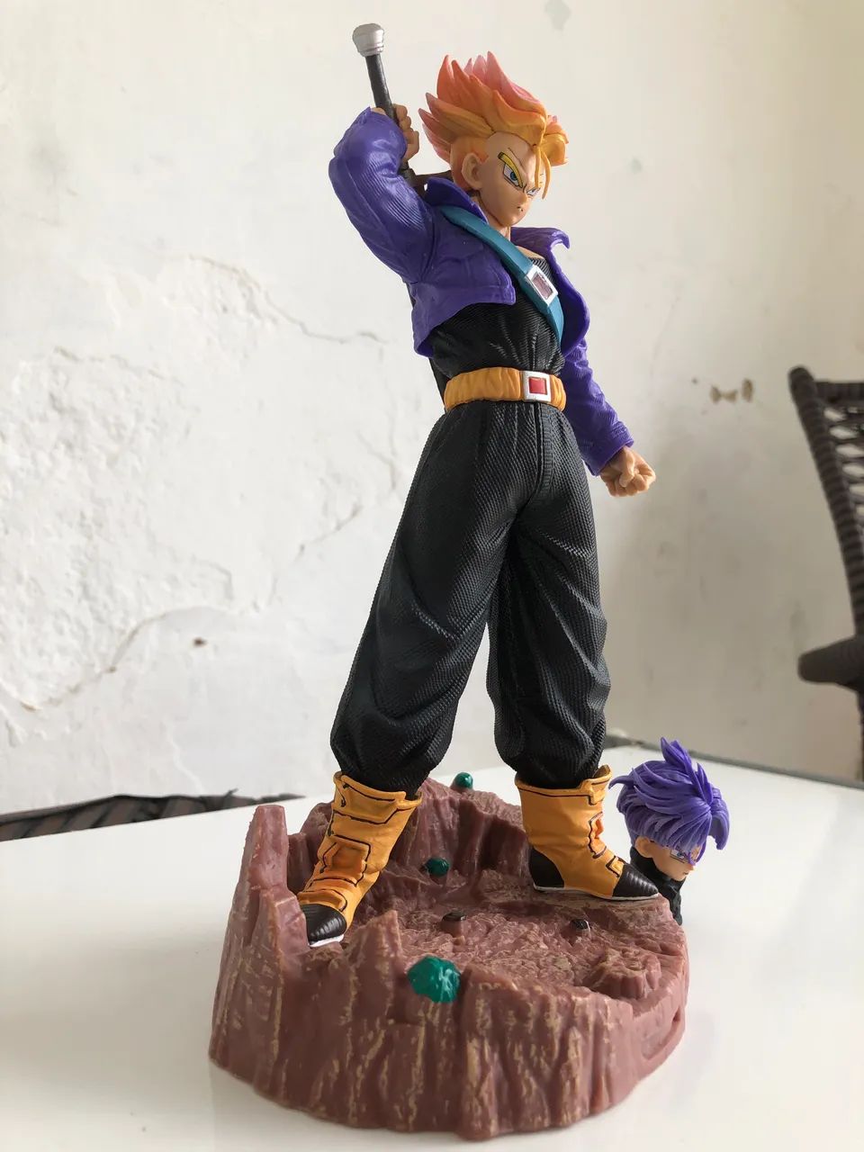 ACTION FIGURE-DRAGON-BALL TRUNKS SUPER SAIYAJIN. APROXIMADAMENTE 23CM - Foto 4