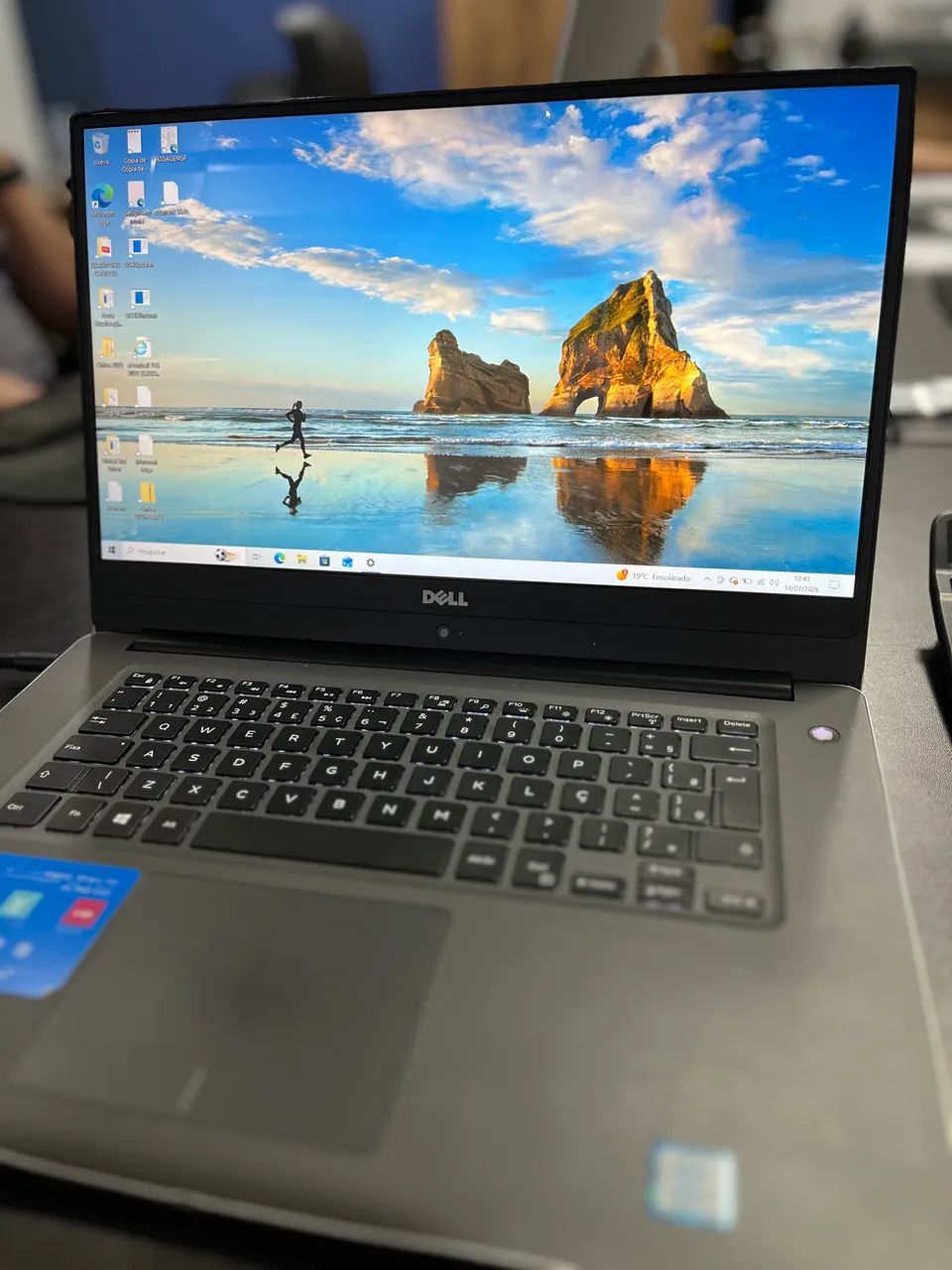 Notebook Dell Com placa de vídeo Dedicada - Foto 5