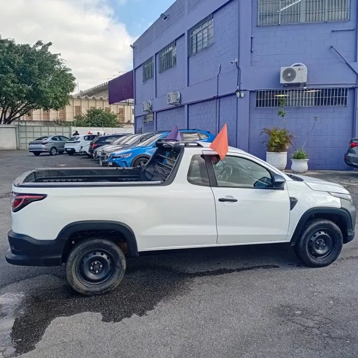 Fiat Strada Endurance 1.4 Flex 8V CS Plus 2023 - Foto 3