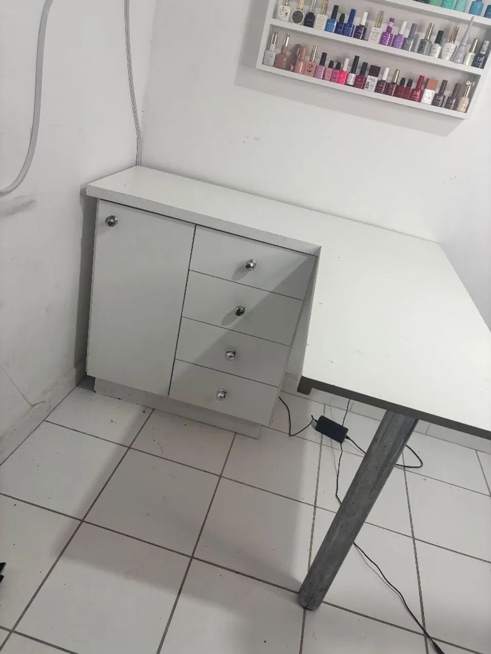 Mesa de manicure em l planejada  - Foto 4