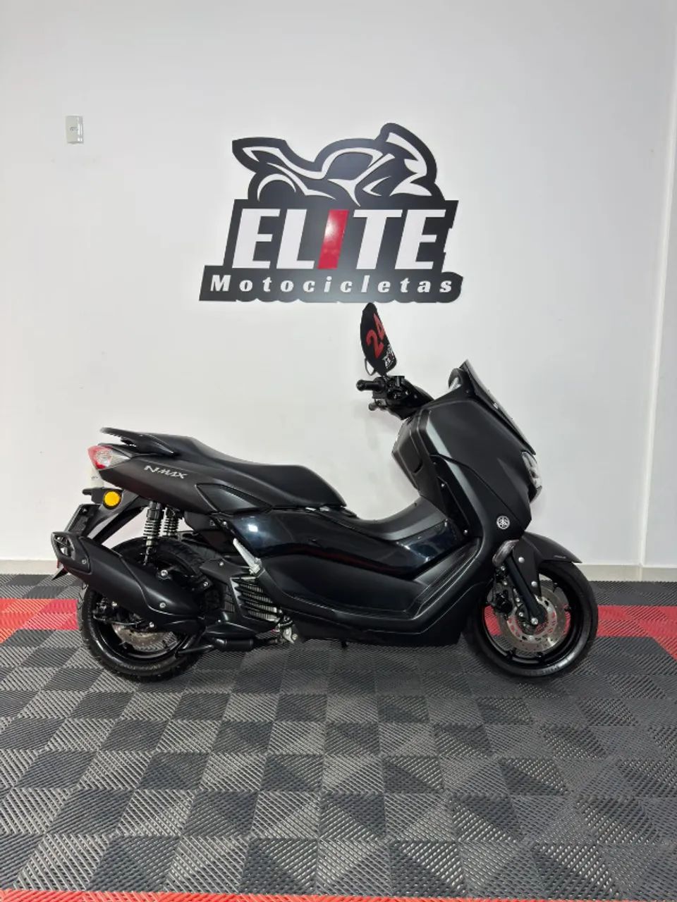 NMAX 160 2022 PRETA Scooter/Automatica